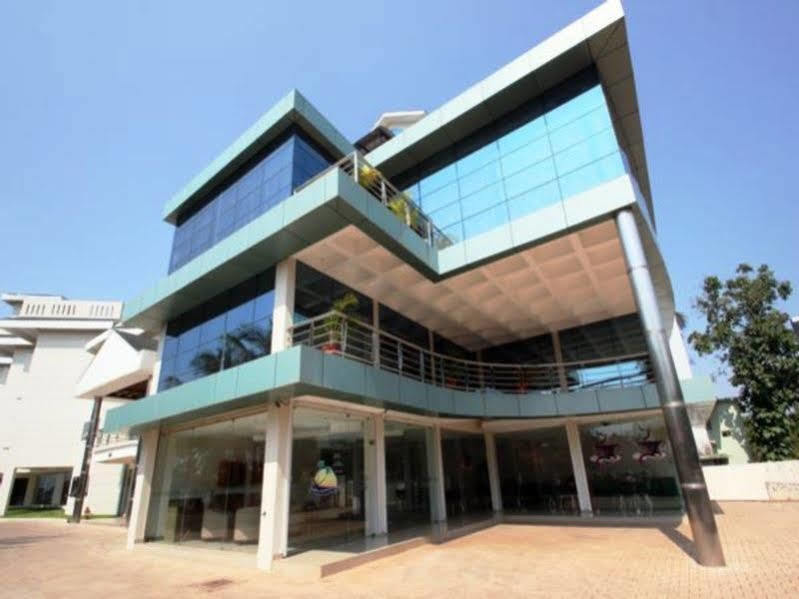 Hotel Polariz Parassinikkadavu Dış mekan fotoğraf